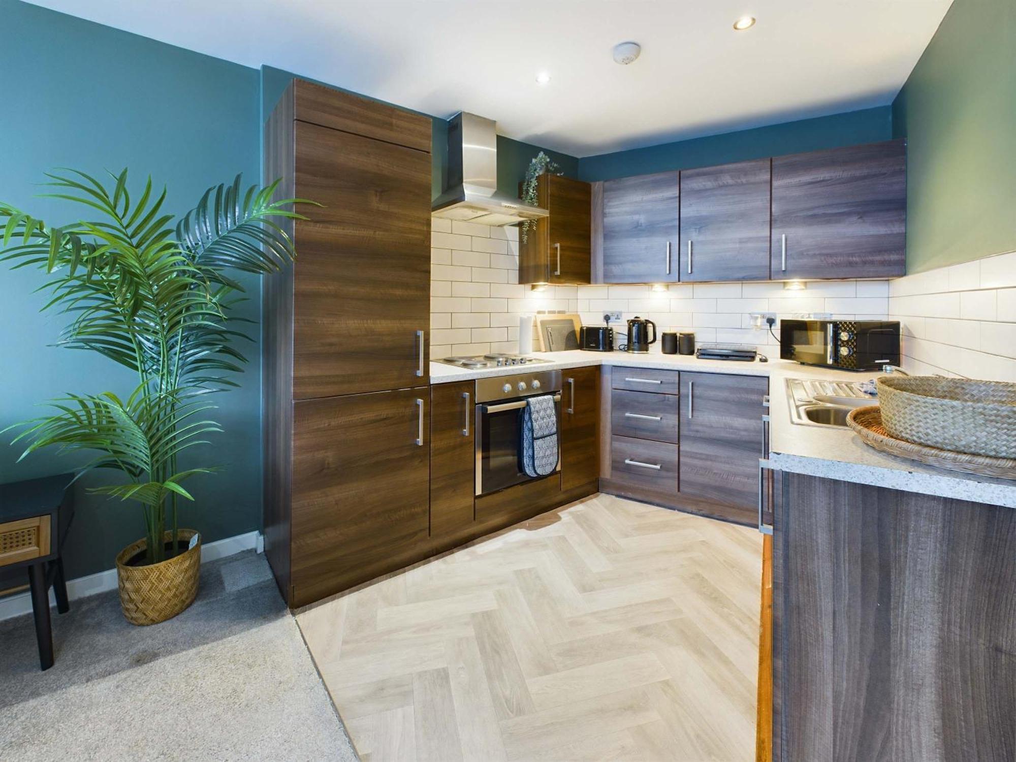 Free Parking - Modern 2 Bedroom In Belfast